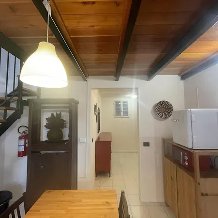 Magnolia Italian Hostings