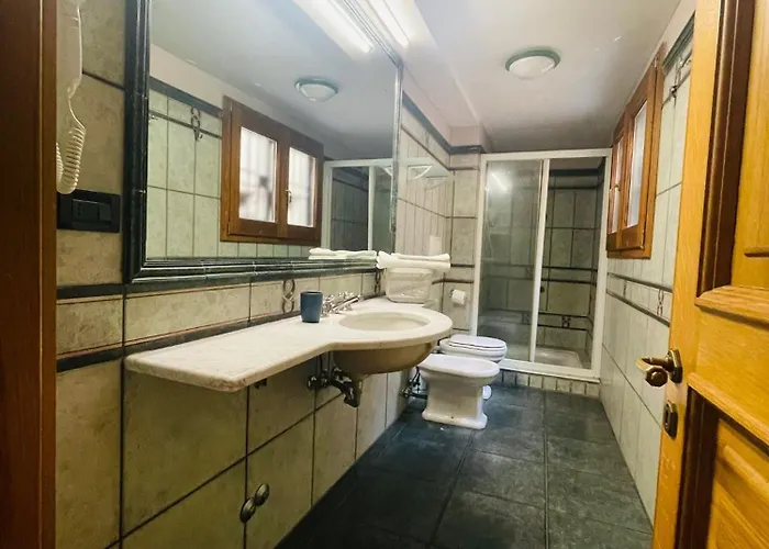 Magnolia Italian Hostings Bologna