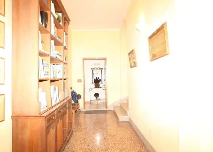 Magnolia Italian Hostings