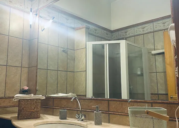 Magnolia Italian Hostings ゲストハウス 3*