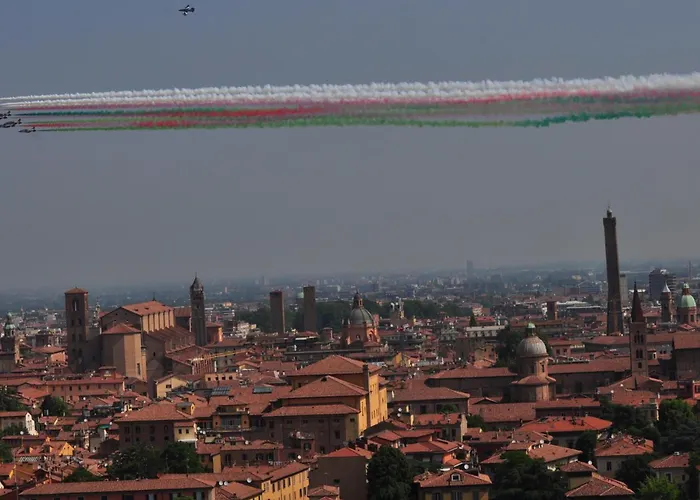 Magnolia Italian Hostings 招待所 3*