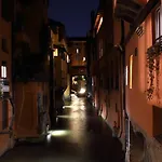 Magnolia Italian Hostings Guest house Bologna